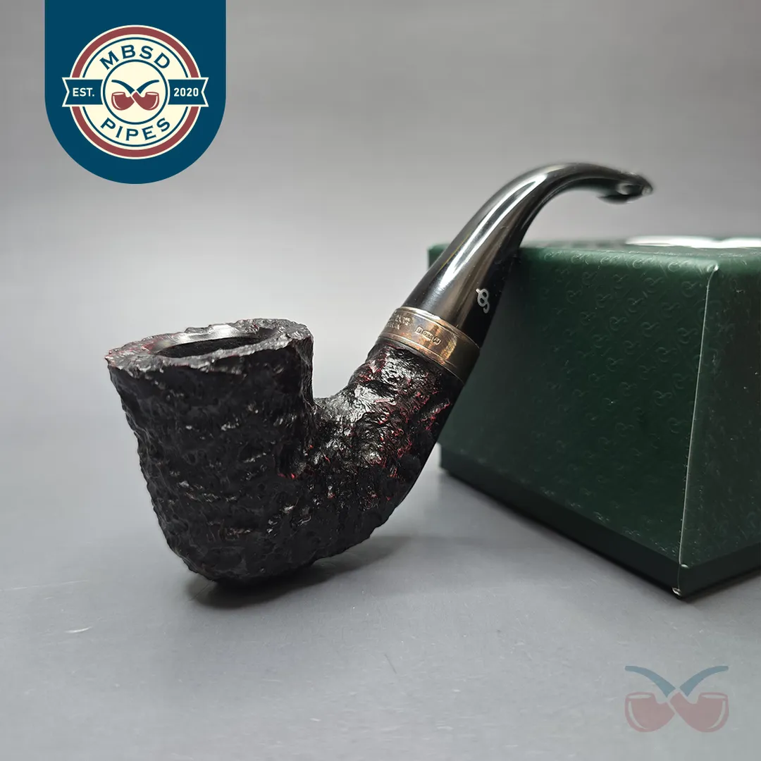 Peterson Cobble 05 Rusticated and Sandblasted Calabash with Silver (New)