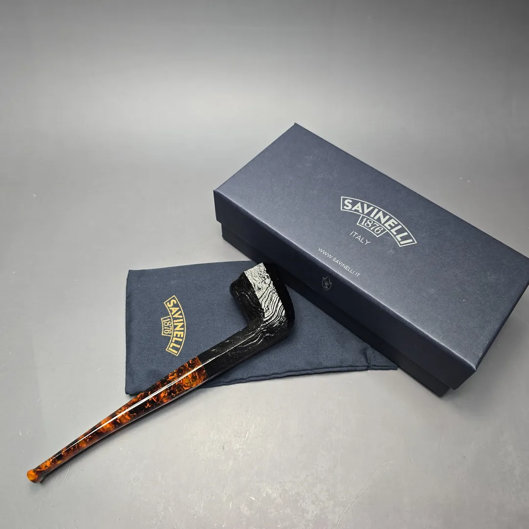 Savinelli Ottagono Long II Sandblasted Panel Dublin Briar Pipe, New, 6mm - Image 2