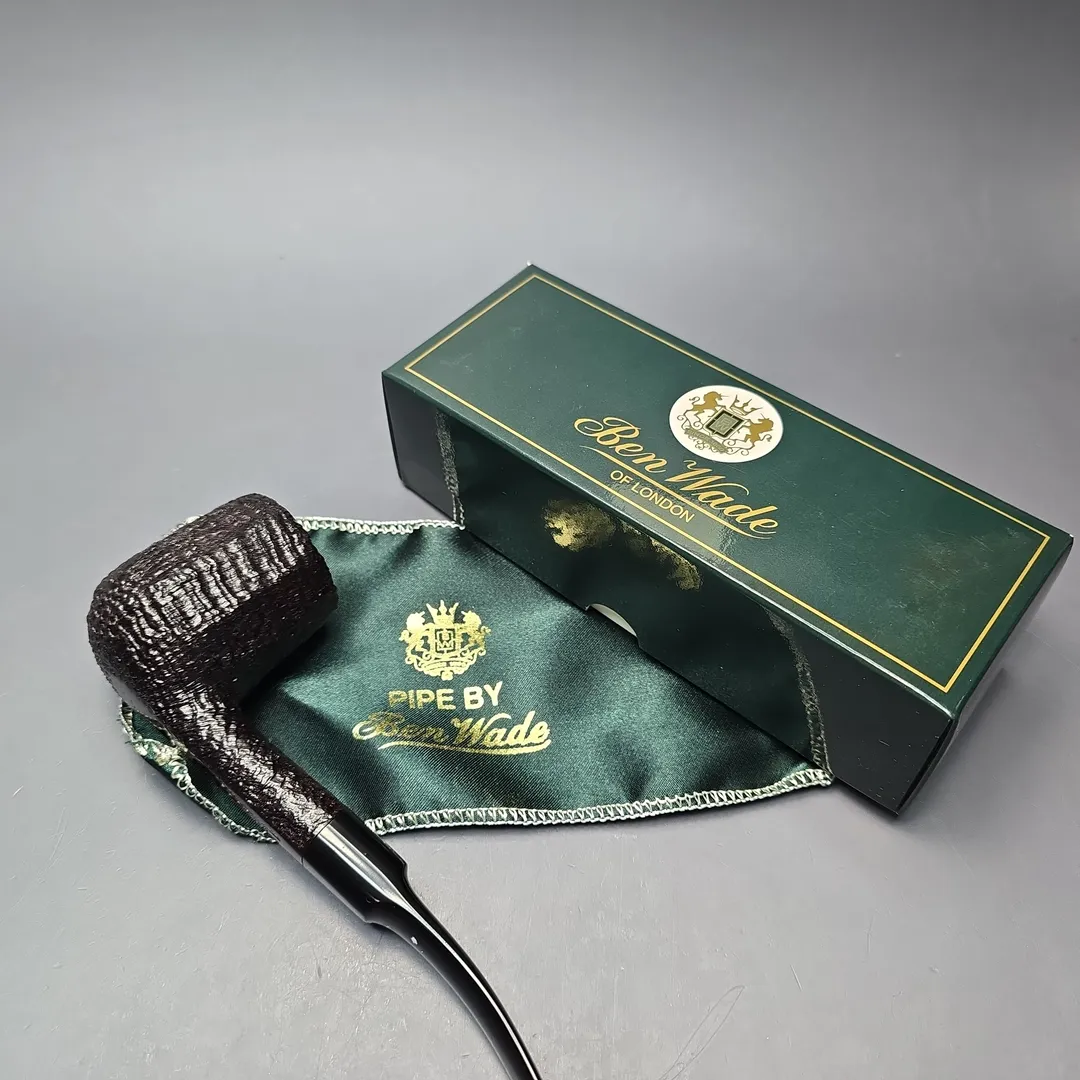 Ben Wade (Peter Wilson) XL Sandblasted Panel Billiard Estate Briar Pipe, Unsmoked - Image 2