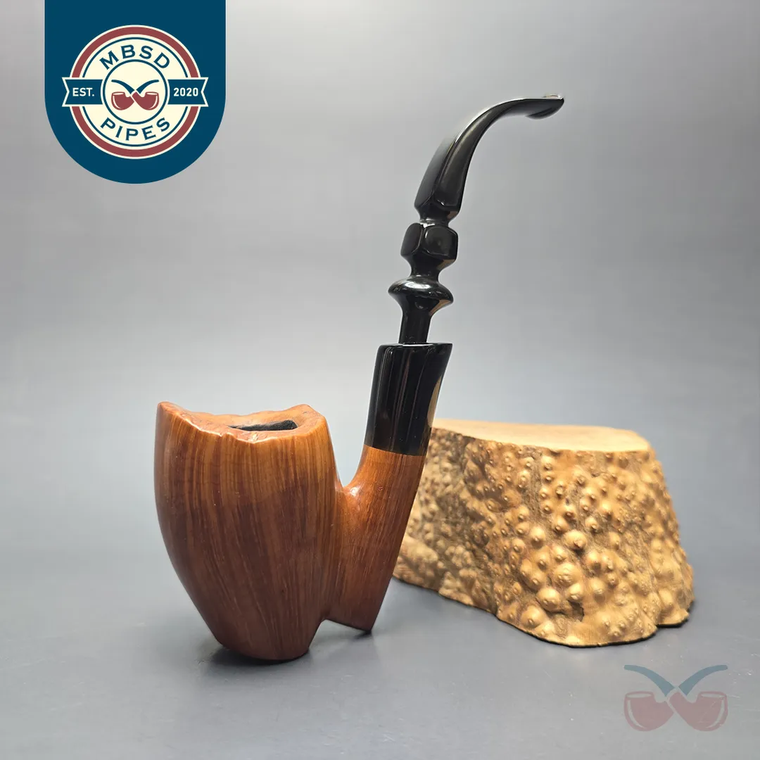 Ben Wade (Preben Holm) Danish Hand Model 200 XL Freehand Oom Paul Estate Briar Pipe, Danish Estates