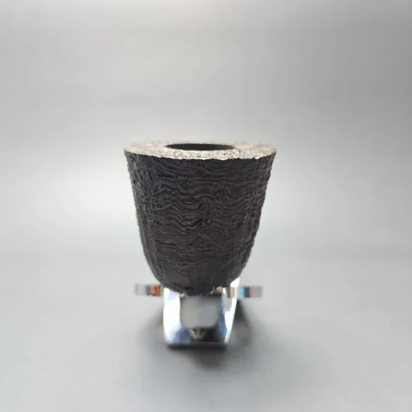 Ben Wade (Peter Wilson) XL Sandblasted Dublin Estate Briar Pipe, Unsmoked - Image 4