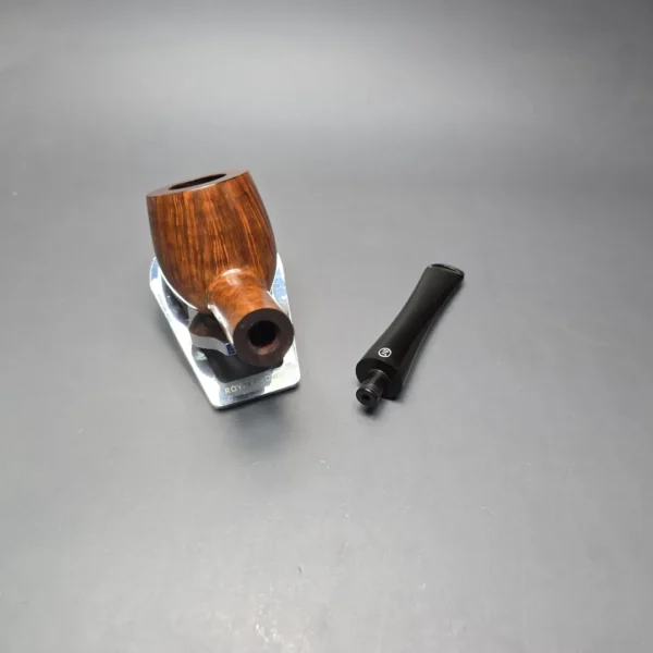 James Upshall P Grade Group 6 Smooth Apple Estate Briar Pipe, Unsmoked - Image 15