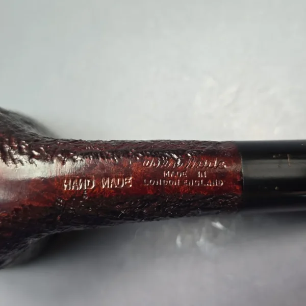 Ben Wade (Peter Wilson) XL Sandblasted Dublin Estate Briar Pipe, Unsmoked - Image 11
