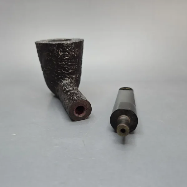 Ben Wade (Peter Wilson) Magnum Sandblasted Dublin Estate Briar Pipe, Unsmoked - Image 15