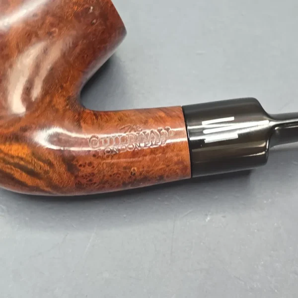 The Guildhall (Comoy's) 215 Smooth Bent Billiard Estate Briar Pipe, English Estates - Image 11