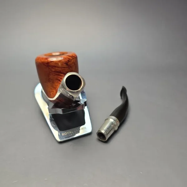 Peterson 2000 Pipe of the Year Smooth Pot with Silver (Estate) - Image 16