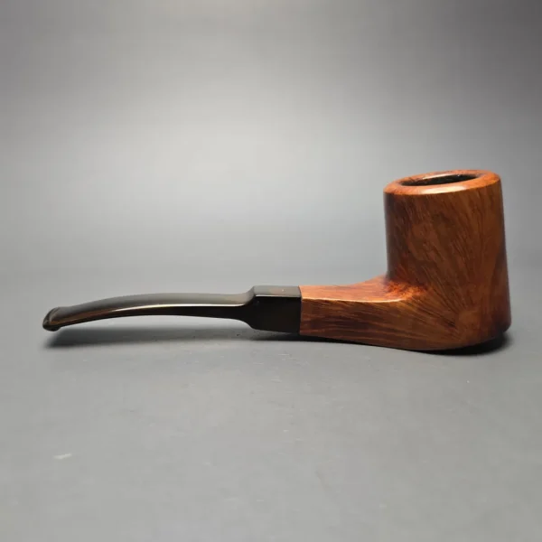 Digby (GBD; Pre-1980s) 9665 Smooth Poker Sitter (Estate) - Image 4