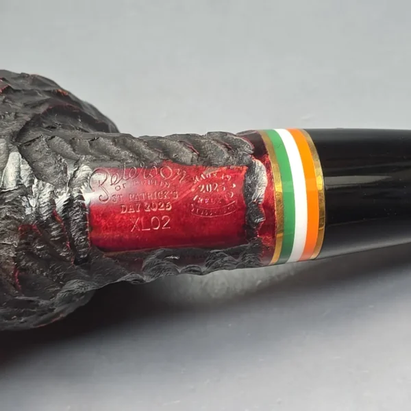 Peterson 2026 St Patrick's Day XL02 Rusticated Apple, Briar Pipe, New - Image 12