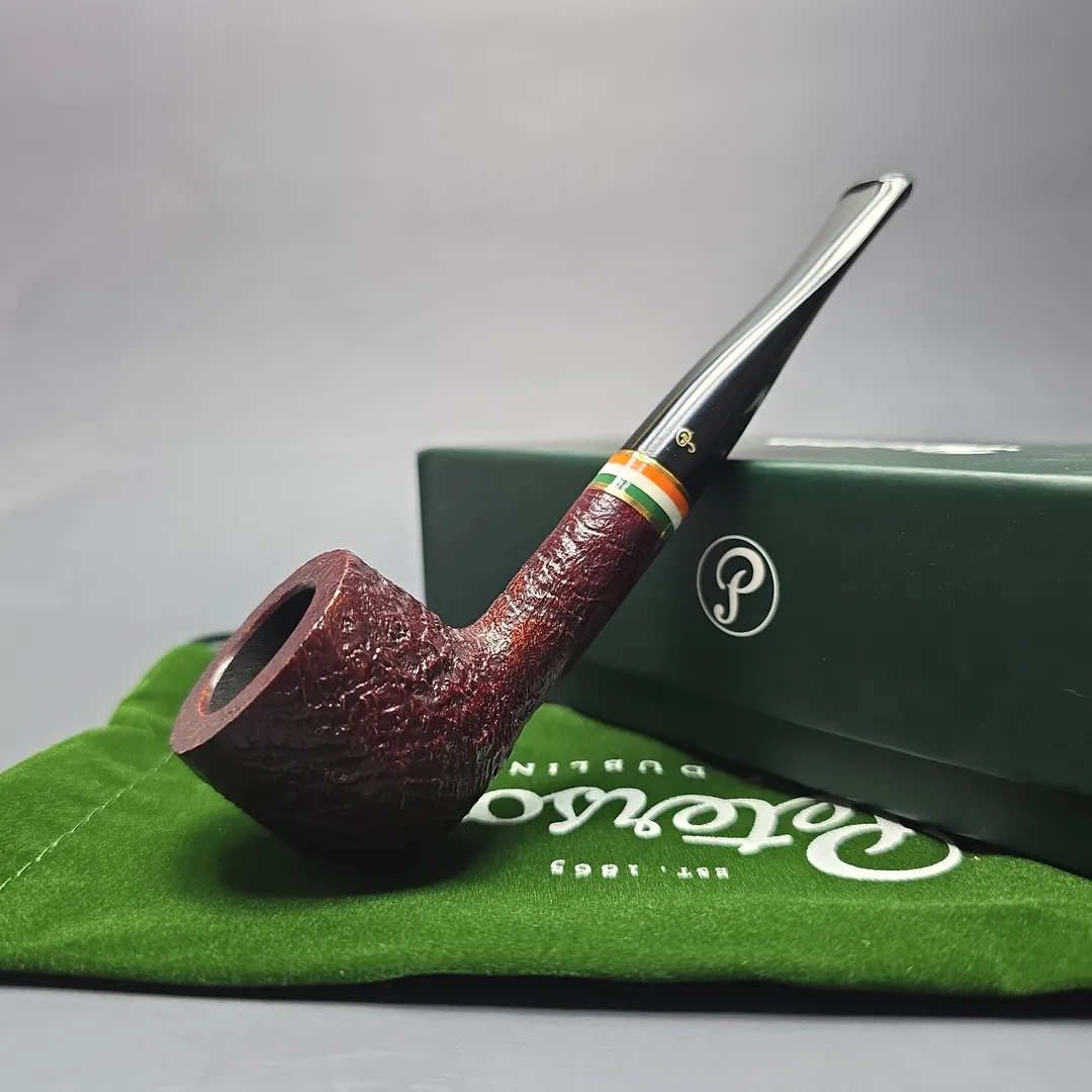 Peterson 2026 St Patrick's Day 608 Sandblasted Pot (New) - Image 2