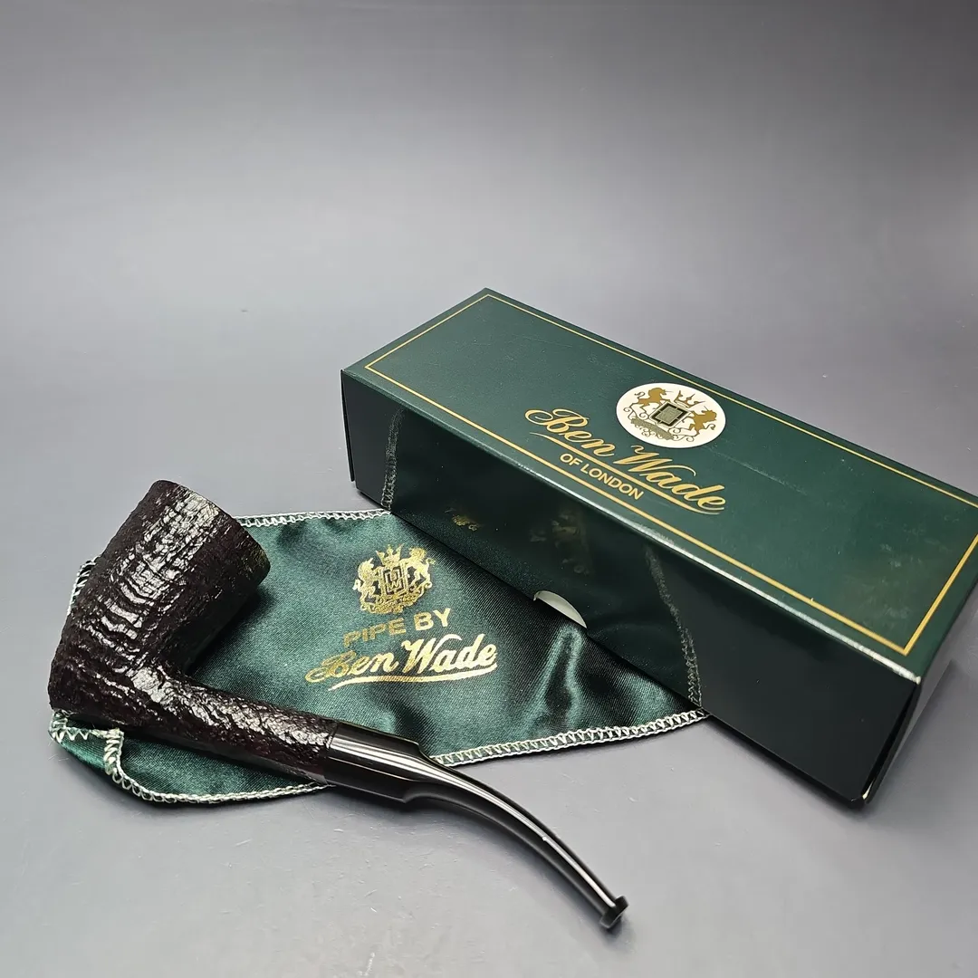 Ben Wade (Peter Wilson) XL Sandblasted Stack Dublin Estate Briar Pipe, Unsmoked - Image 2