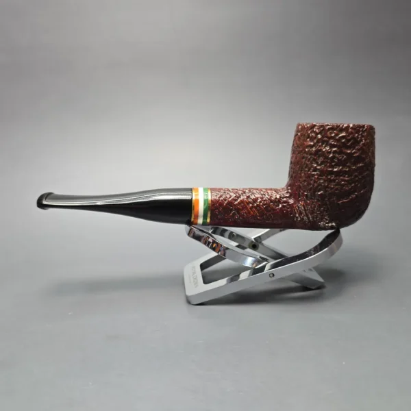 Peterson 2026 St Patrick's Day XL05 Sandblasted Billiard Briar Pipe, New - Image 5