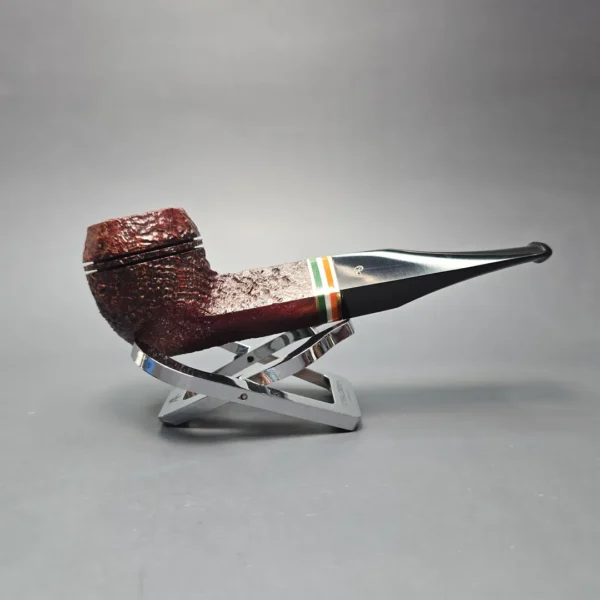 Peterson 2026 St Patrick's Day 150 Sandblasted Bulldog Briar Pipe, New - Image 3