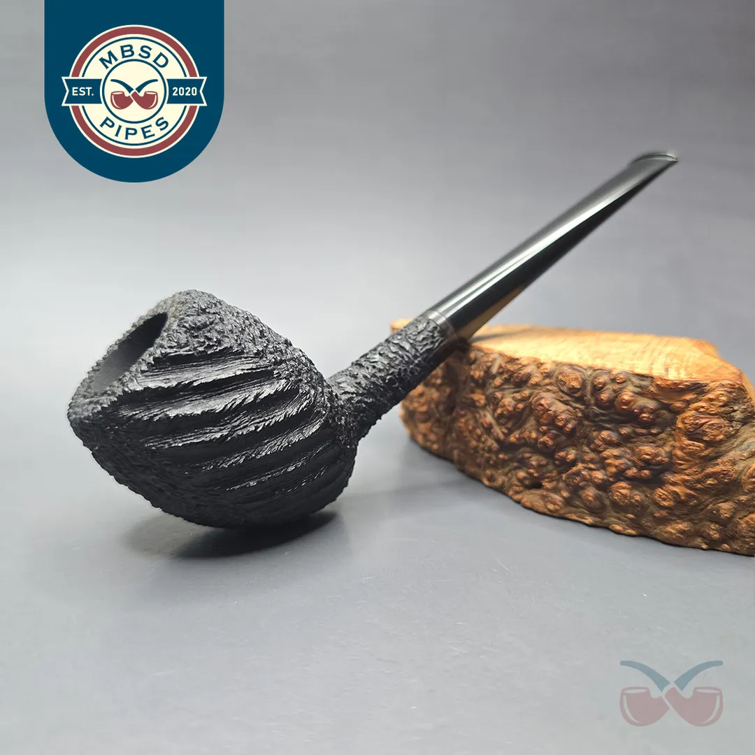 Pipe Tristan Ammonite Rusticated "Osric" Cutty Estate Briar Pipe, French Estates