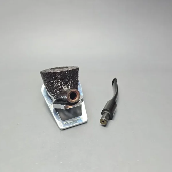 Ben Wade (Peter Wilson) Sandblasted Pot Estate Briar Pipe, Unsmoked - Image 14