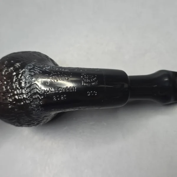 Peterson 2025 Halloween Pipe 303 Sandblasted Apple, Briar Pipe, New - Image 6