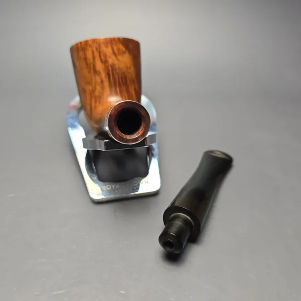 Peterson Great Explorers Crean Smooth Dublin w/ Silver Estate Briar Pipe - Image 15