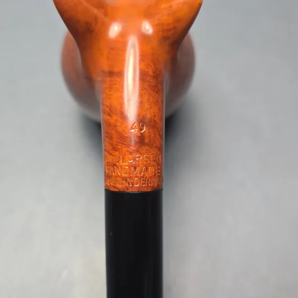 W.O. Larsen Select 49 Smooth Walrus Sitter (Unsmoked Estate) - Image 10