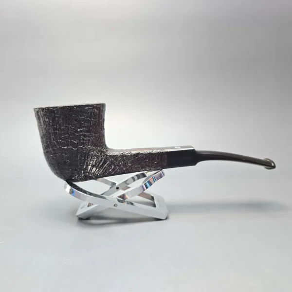 Ben Wade (Peter Wilson) XL Sandblasted Panel Shank Dublin Estate Briar Pipe, Unsmoked - Image 3
