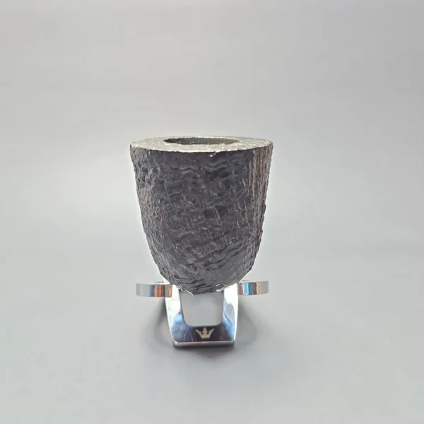 Ben Wade (Peter Wilson) XL Sandblasted Panel Shank Dublin Estate Briar Pipe, Unsmoked - Image 4