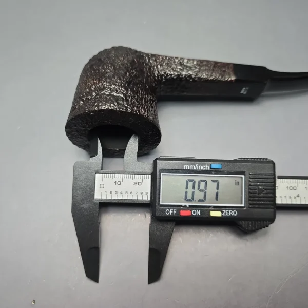 Ben Wade (Peter Wilson) XL Sandblasted Panel Shank Dublin Estate Briar Pipe, Unsmoked - Image 13