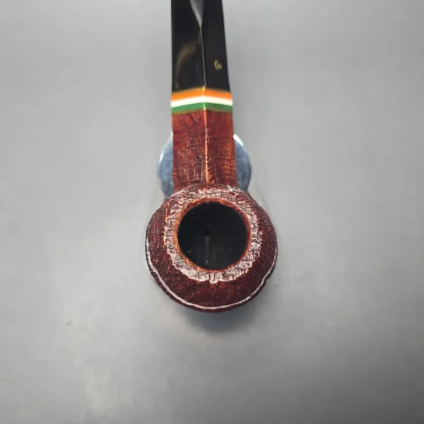 Peterson 2026 St Patrick's Day 80s Sandblasted Bent Bulldog Briar Pipe, New - Image 7
