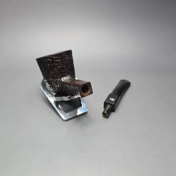 Ben Wade (Peter Wilson) XL Sandblasted Panel Shank Dublin Estate Briar Pipe, Unsmoked - Image 14