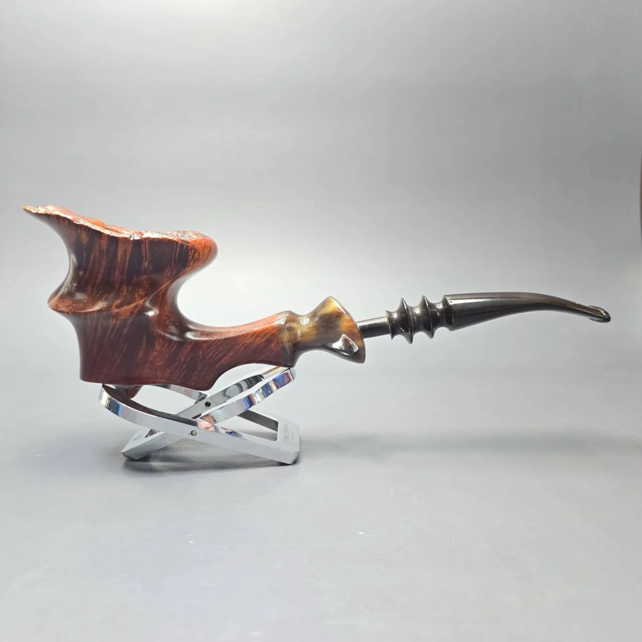 Larsen & Stigart Champ of Denmark XXL Smooth Freehand w/ Horn Estate Briar Pipe, Danish Estates - Image 2