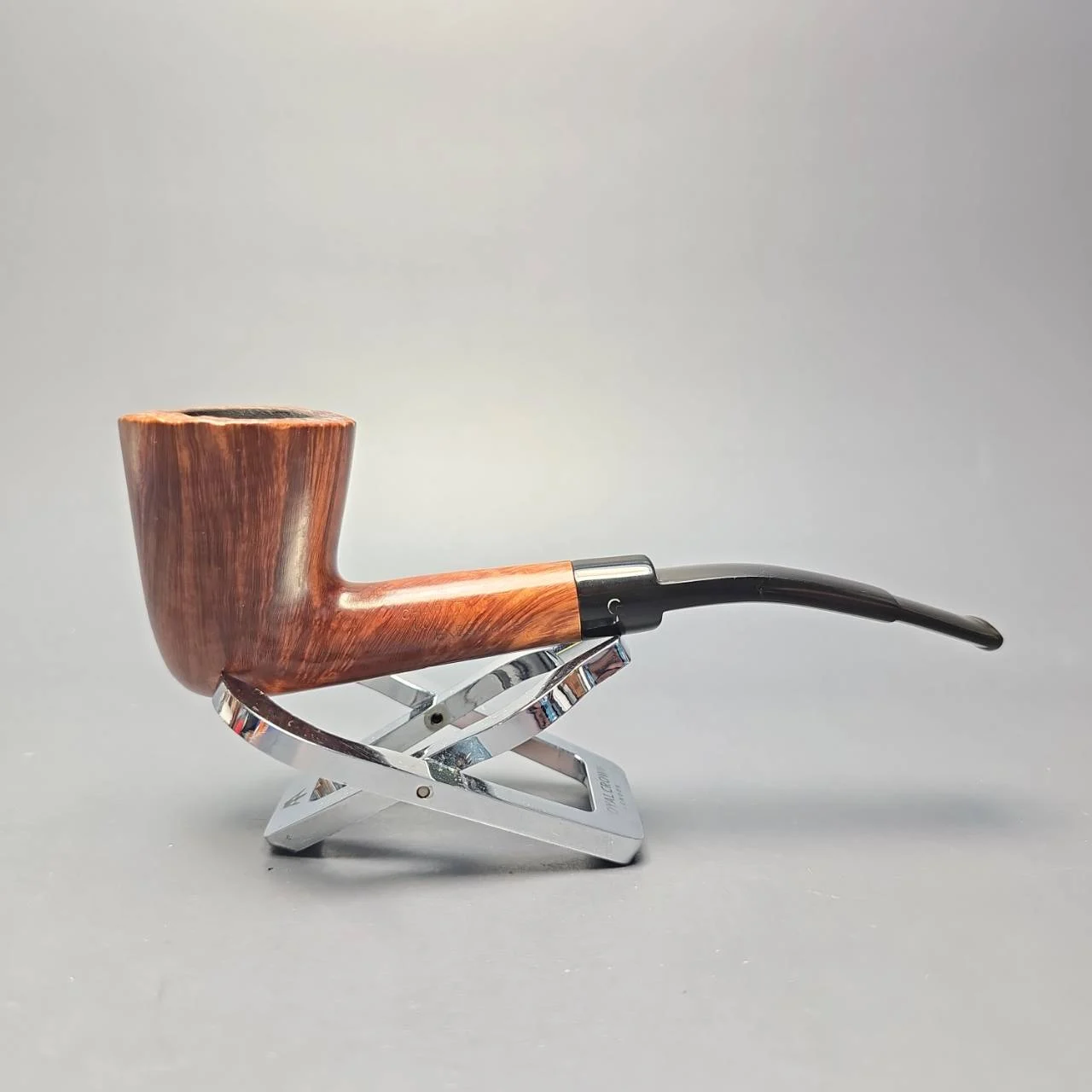 Charatan's Make Executive Smooth Freehand Dublin (Estate) - Image 2