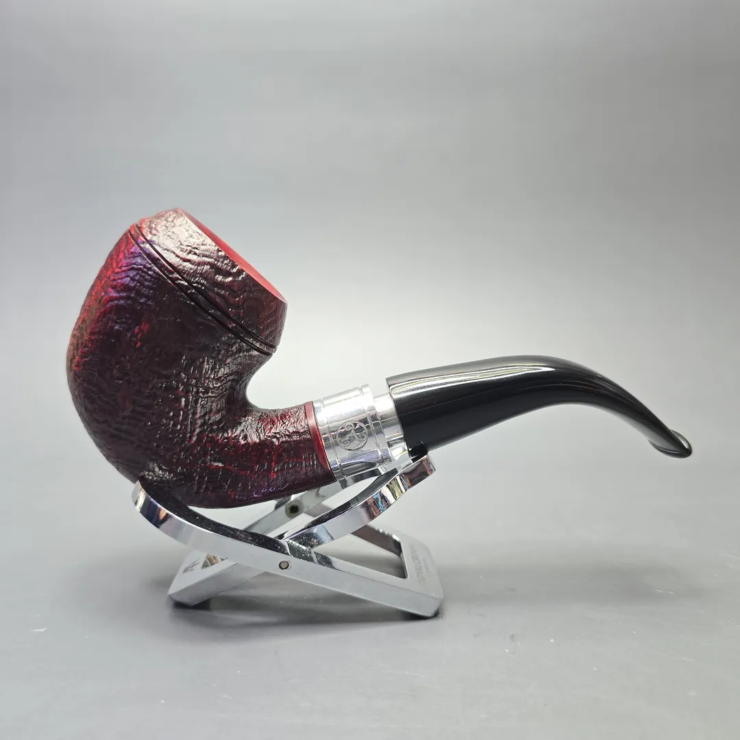 Rattray's Monarch 15 Red Sandblasted Rhodesian with Chrome (9mm) (New) - Image 2