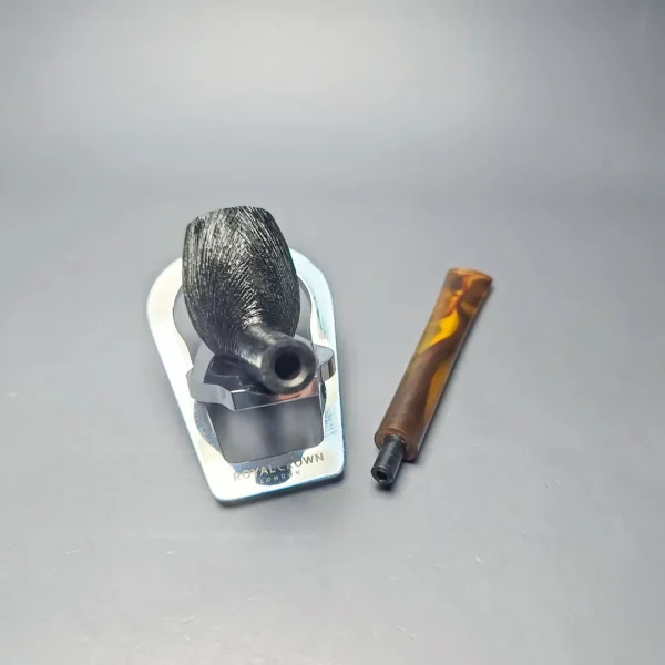 BriarWorks Classic C141 Wire Rusticated Cutty (New) - Image 14