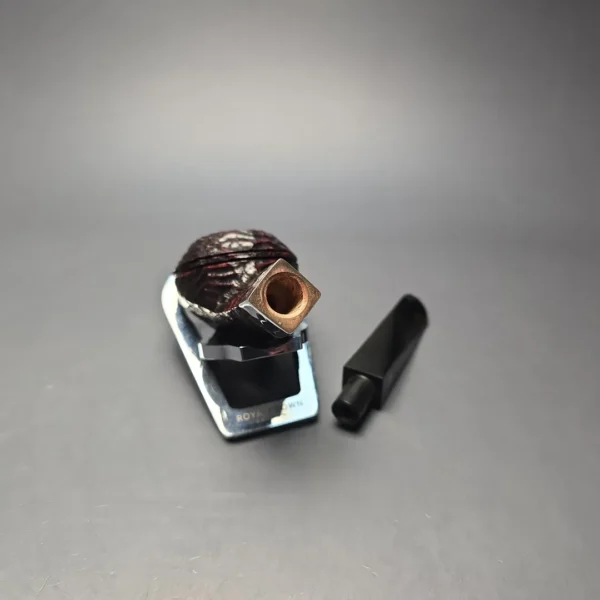 Peterson 2026 Pipe of the Year Rusticated "Large Squat Cad" Bulldog with Silver (New) - Image 13