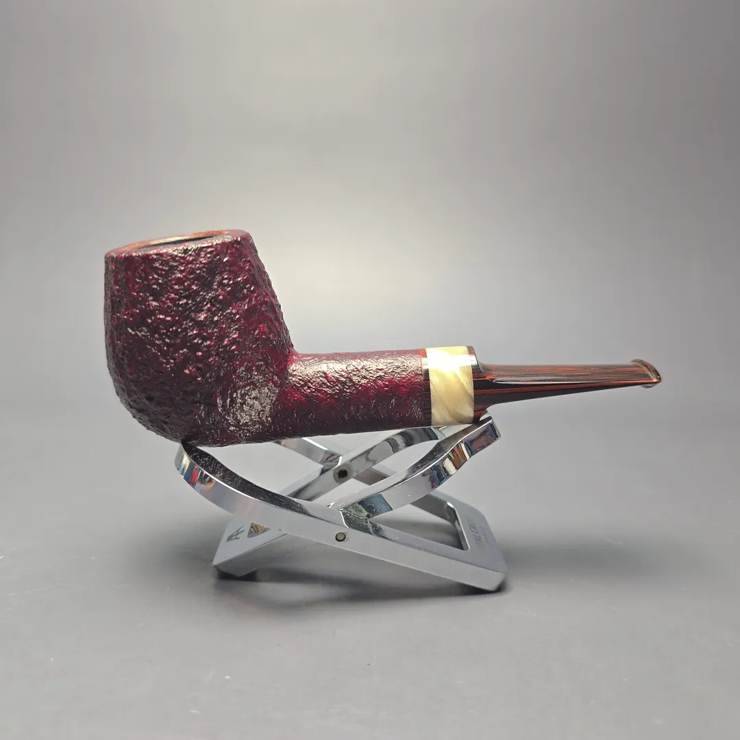 Abe Herbaugh Sandblasted Billiard with Musk Ox Horn (Estate) - Image 2
