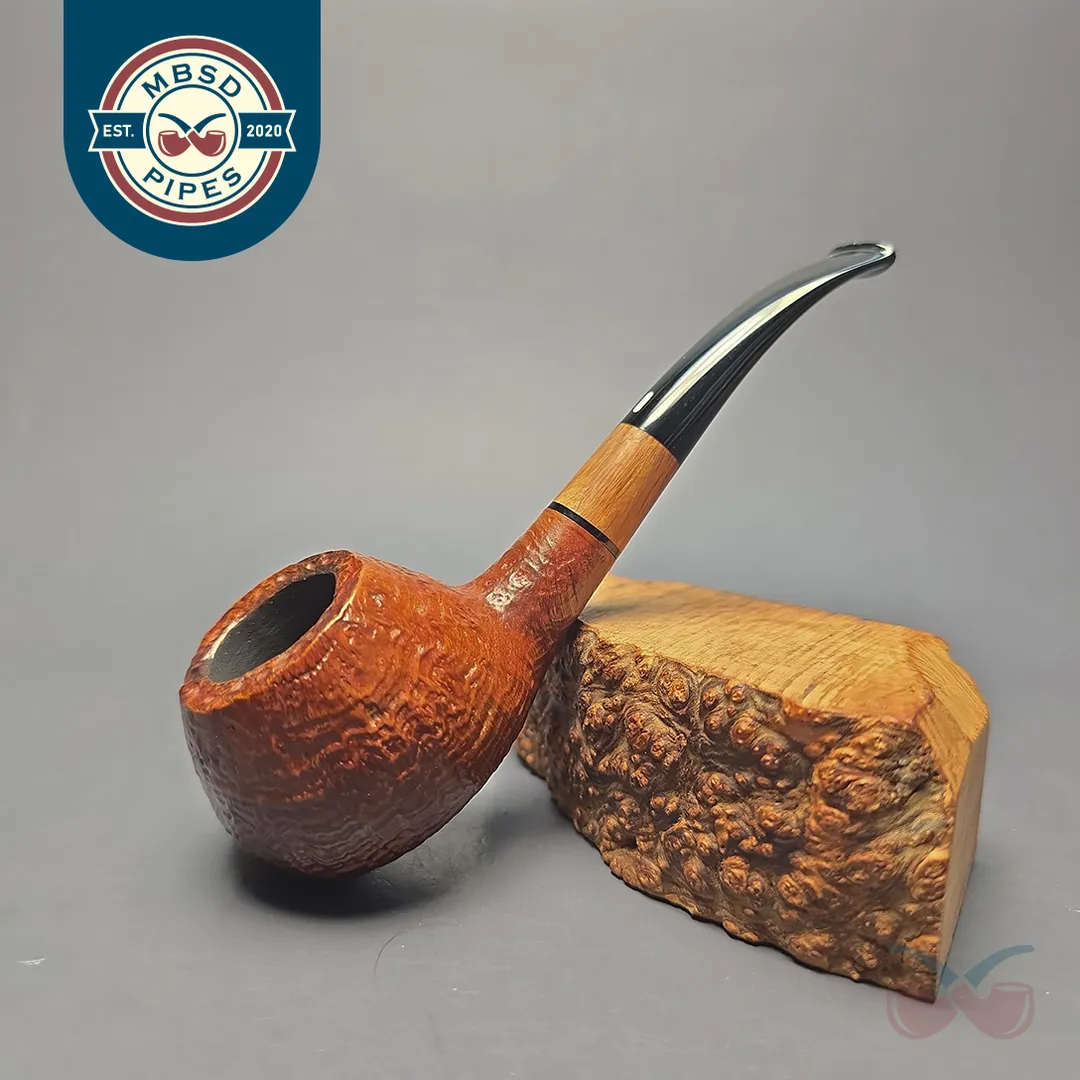 Castello Old Antiquari (3K) Sandblasted Author with Briar Inlay (Estate)