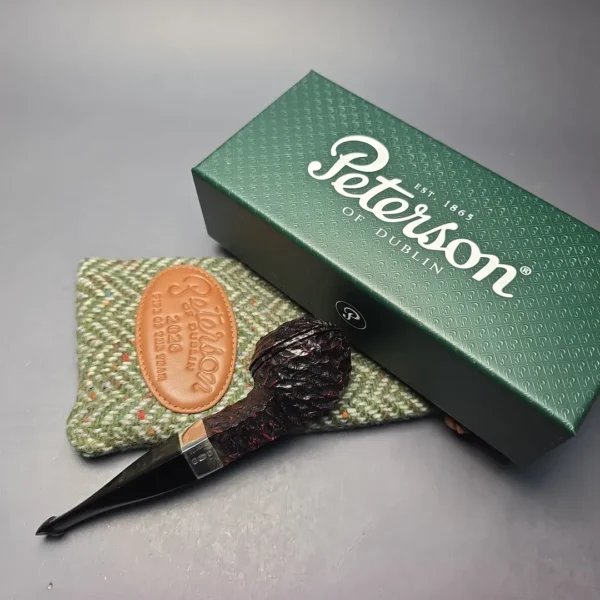 Peterson 2026 Pipe of the Year Rusticated "Large Squat Cad" Bulldog with Silver (New) - Image 14