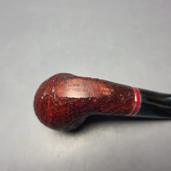 Savinelli 2026 Saint Nicholas 642 Rusticated Bent Apple (6mm) (New) - Image 7