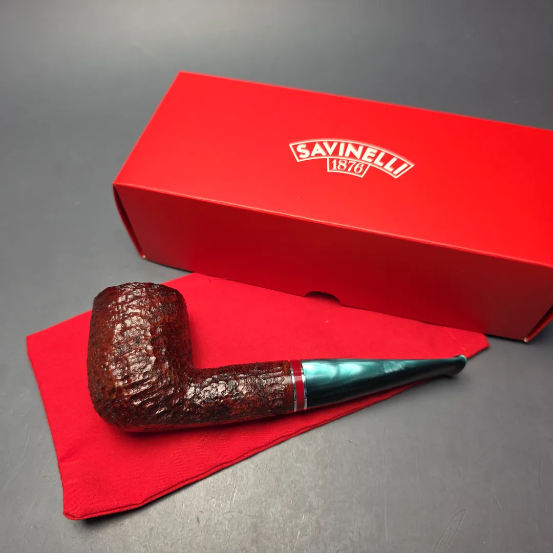 Savinelli 2026 Saint Nicholas 101 Rusticated Billiard (6mm) (New) - Image 2