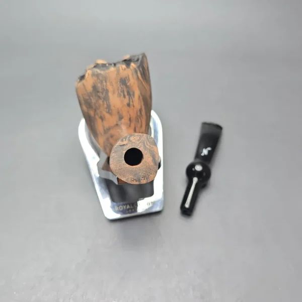 Nording Signature Black Grain Smooth Freehand (Unsmoked Estate) - Image 13