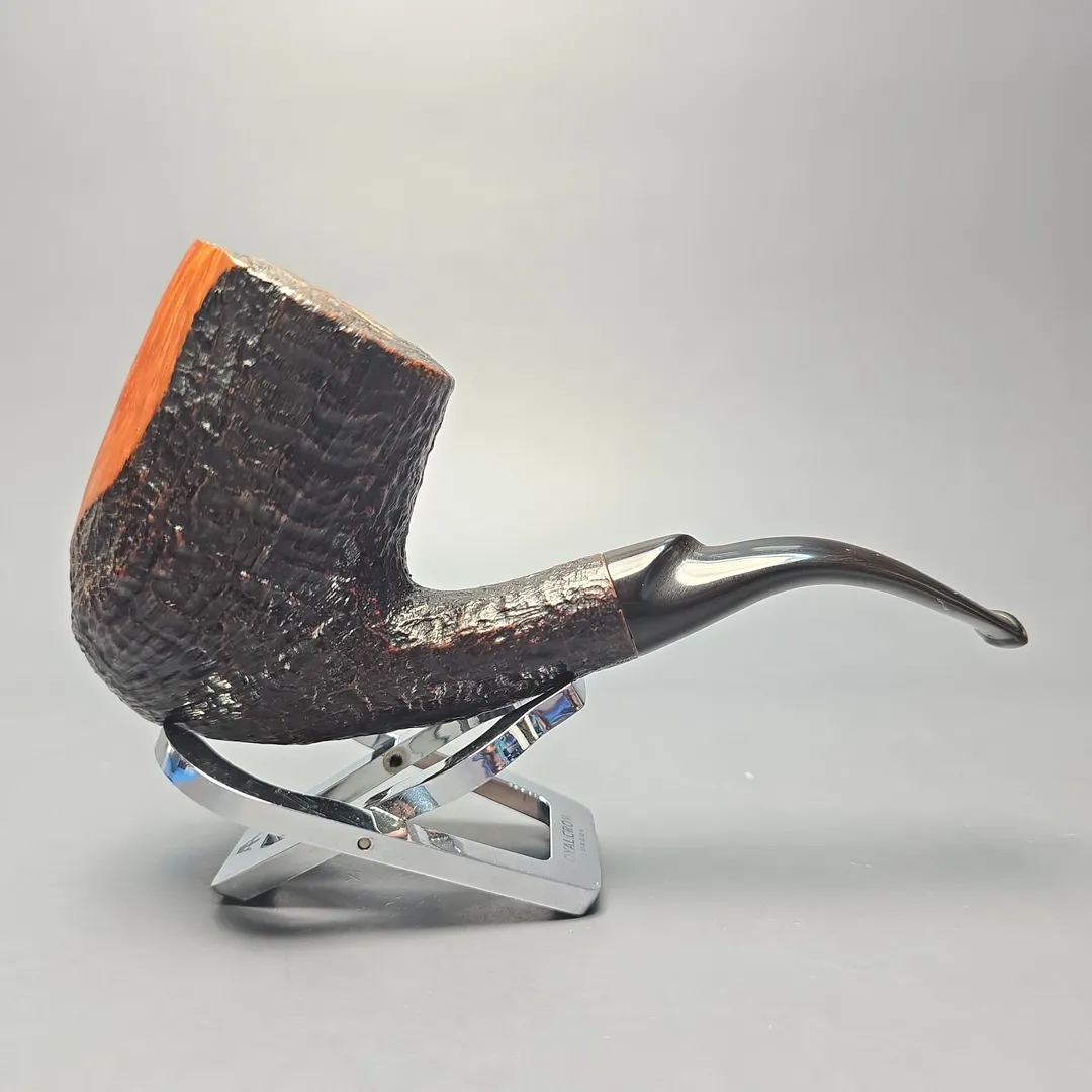 Savinelli Autograph (5) Partially Sandblasted Stacked Bent Billiard (Estate) - Image 2