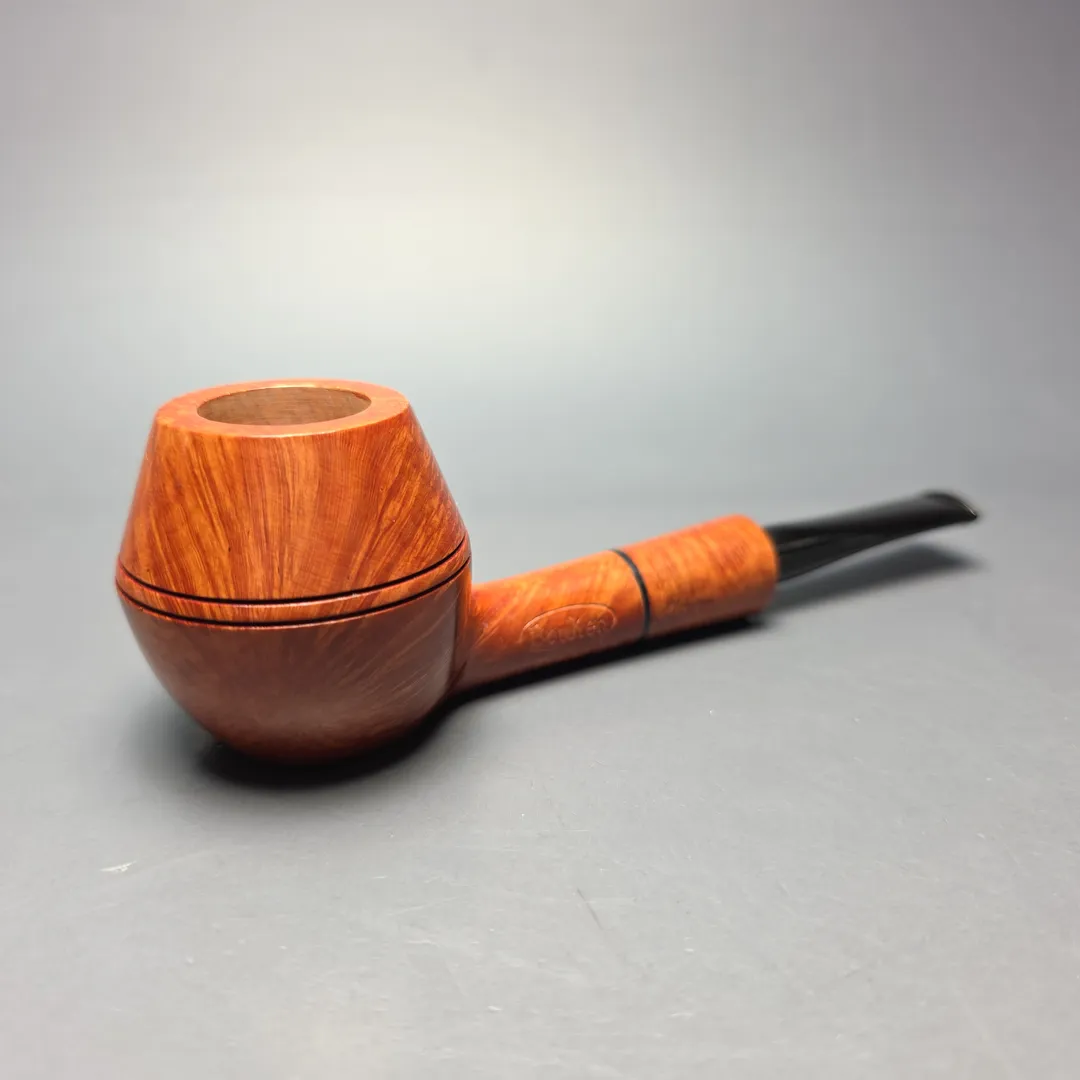 Bruken Calidad Extra Master Rioja 1005 Smooth Bullcap Sitter with Briar (New) - Image 2