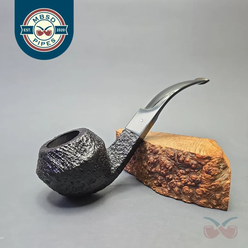 Dunhill (2003) Shell Briar 5208 Sandblasted Bulldog (Unsmoked Estate)