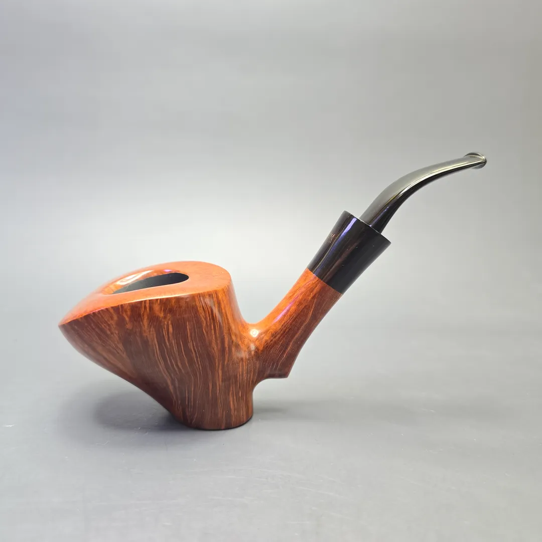 Preben Holm (2) Smooth Freehand Sitter with Ebonite Ferrule (Unsmoked Estate) - Image 2