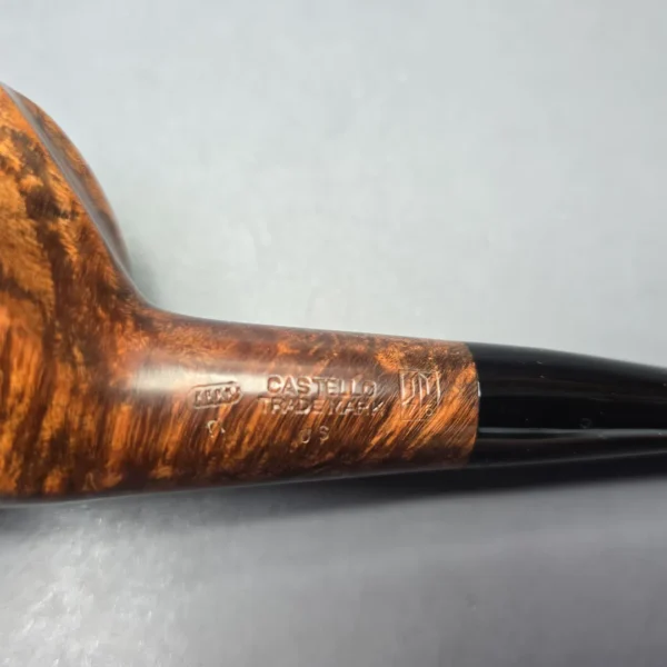 Castello (2023) Tradmark (KKKK) (Pi) Smooth Spiral Carved Apple (Estate) - Image 11