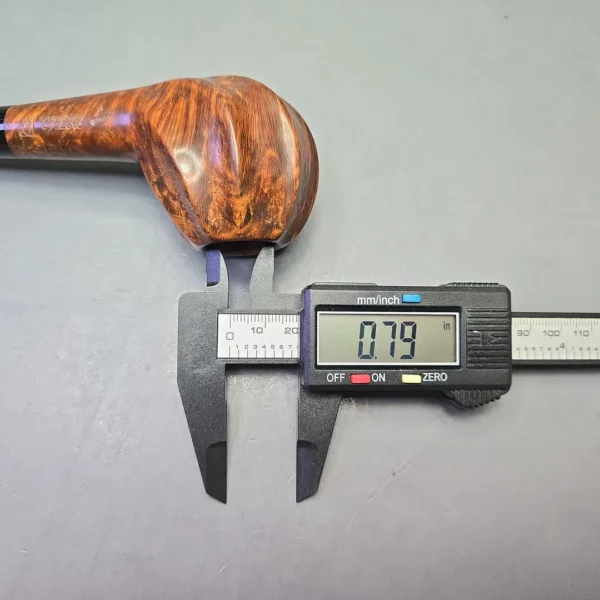Castello (2023) Tradmark (KKKK) (Pi) Smooth Spiral Carved Apple (Estate) - Image 15