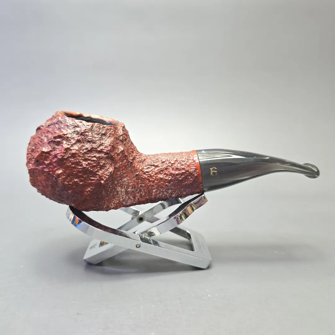 Savinelli Estella 320 EX Rusticated Author (Estate) - Image 2