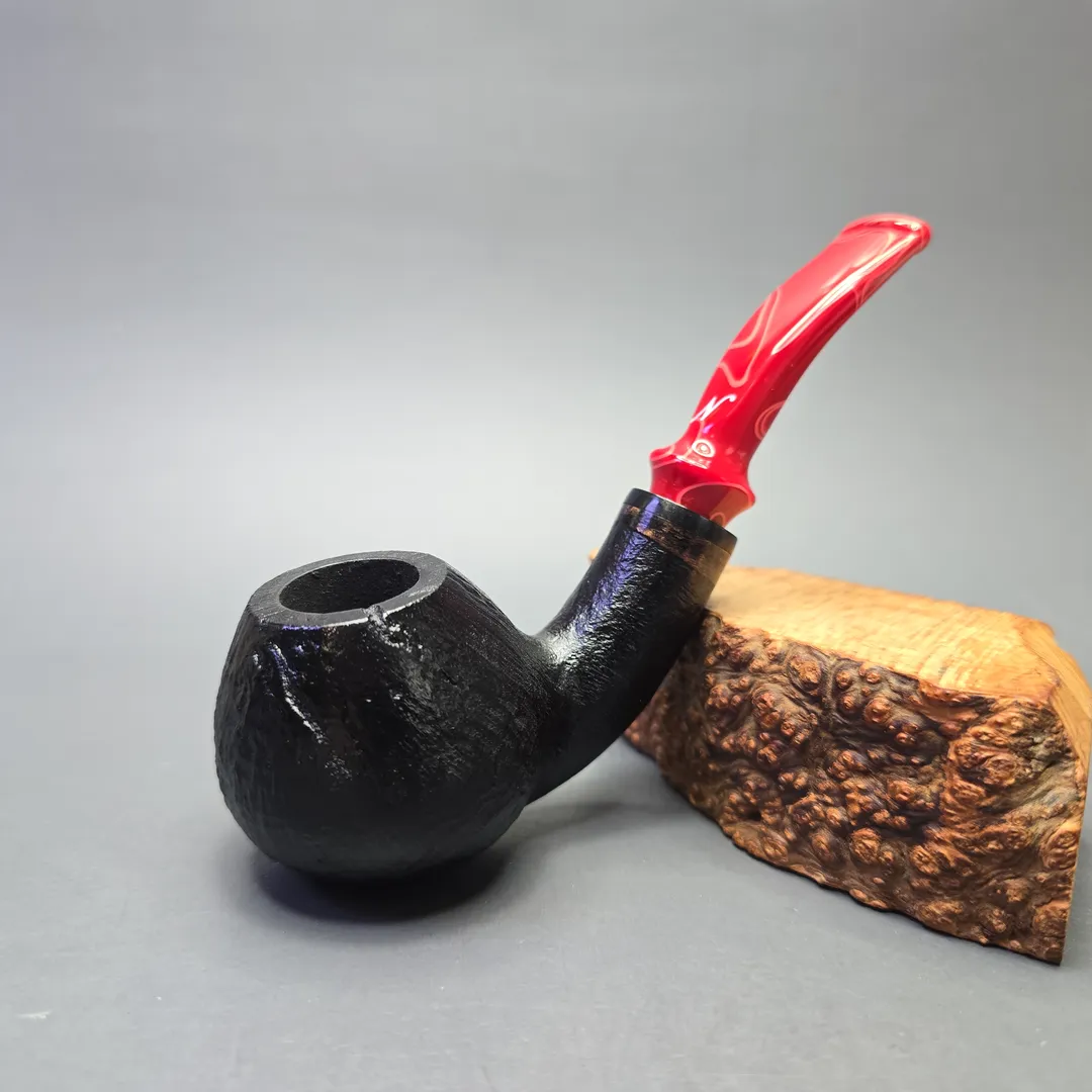 Nording 2023 Hunting Pipe "Black Swan" Sandblasted Brandy (Unsmoked Estate) - Image 2