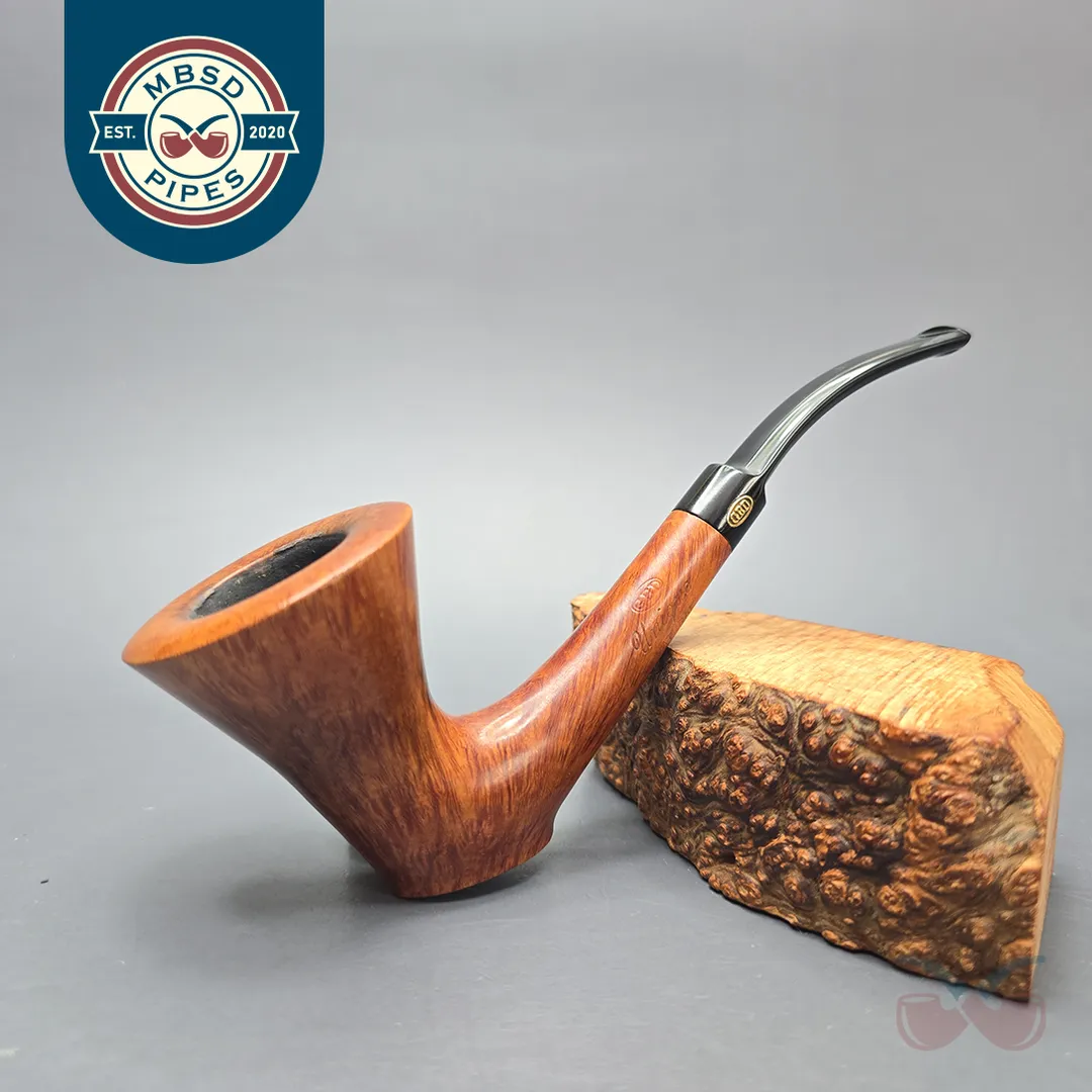 GBD (Pre-1980s) Unique Natural Smooth Freehand Dublin (Estate)
