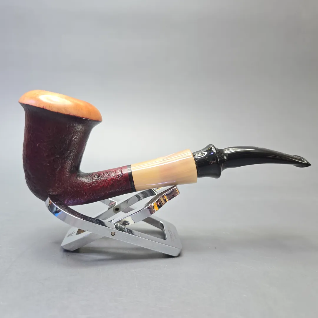 Butz-Choquin Calabash JR Partially Sandblasted Calabash with Horn (Unsmoked Estate) - Image 2