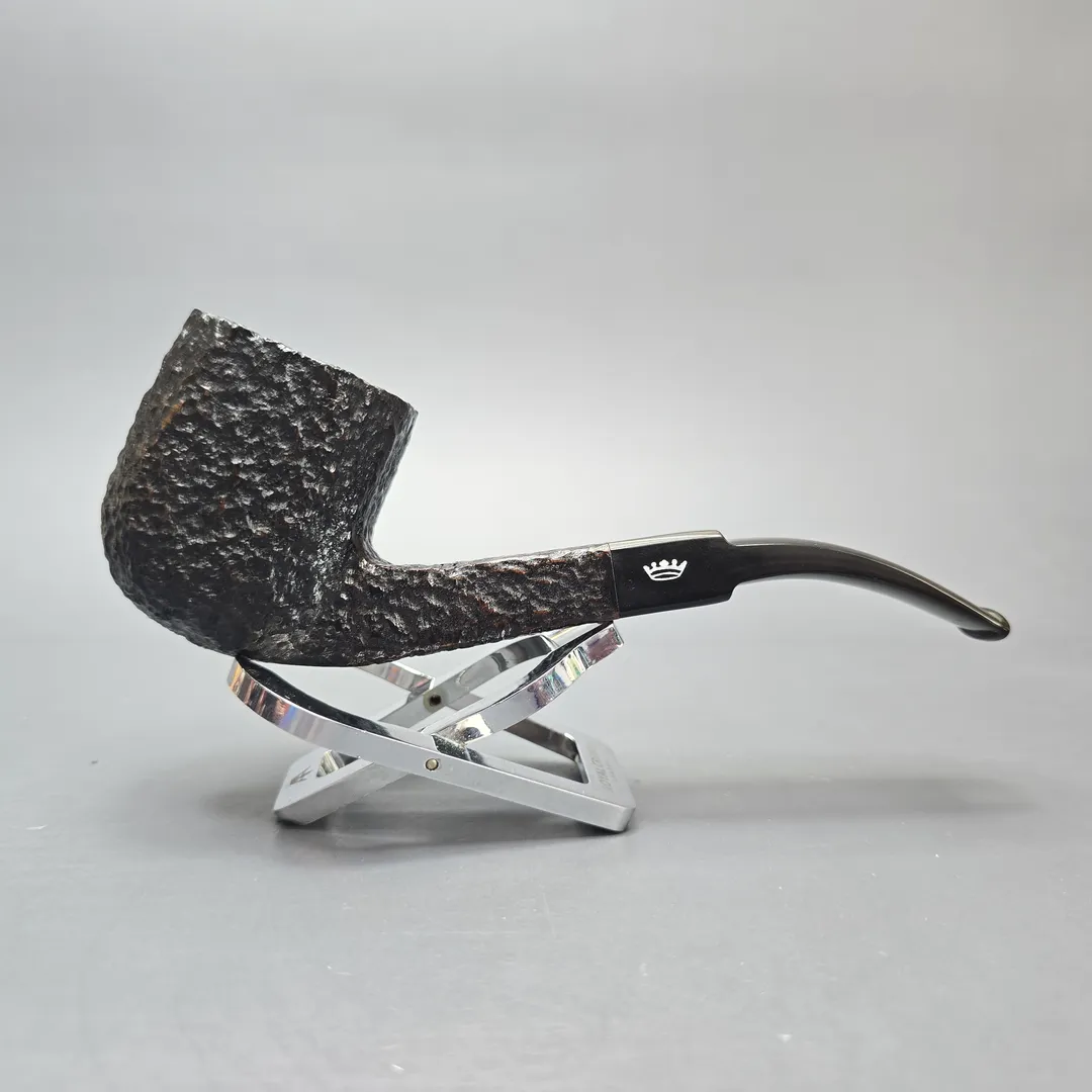 Savinelli Baronet Bruyere 619 EX Rusticated Panel Pot (Unsmoked Estate) - Image 2