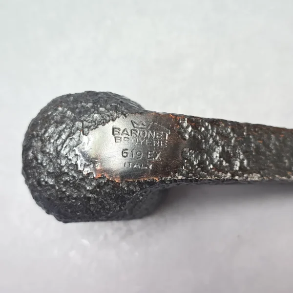 Savinelli Baronet Bruyere 619 EX Rusticated Panel Pot (Unsmoked Estate) - Image 10