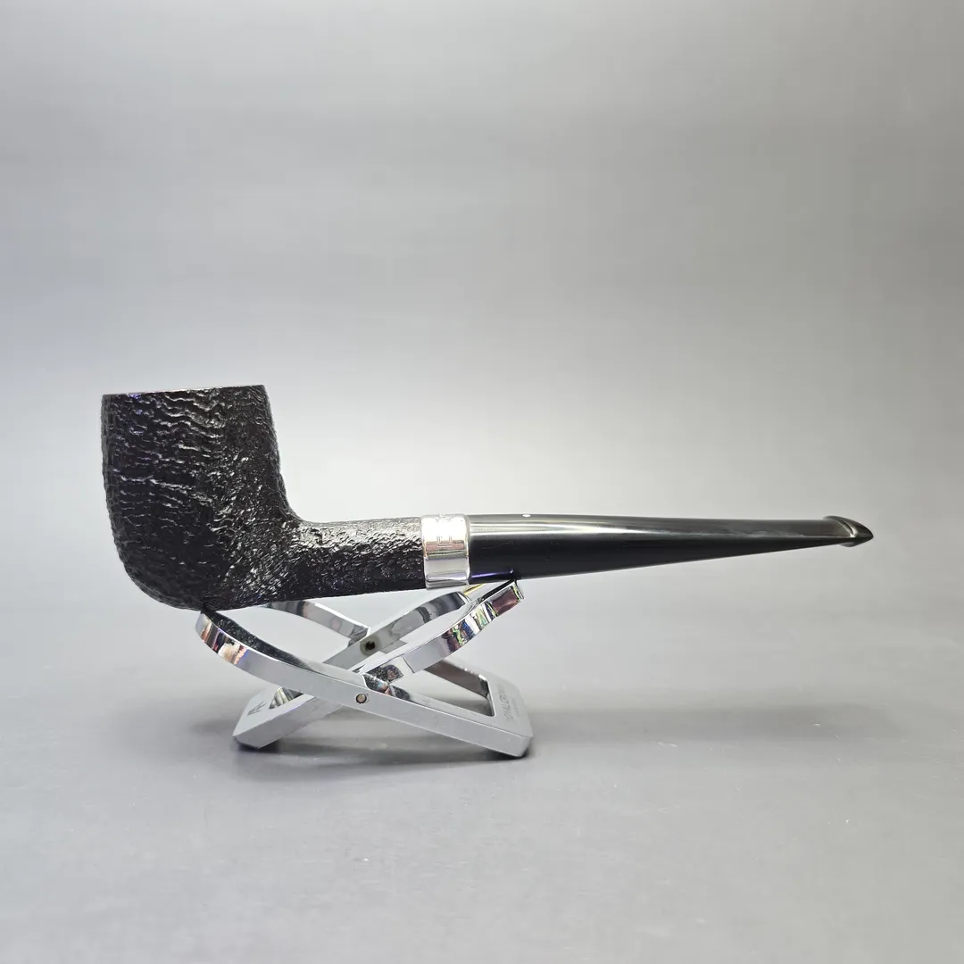 Dunhill (2005) The White Spot Collection Shell Briar 196 Sandblasted Billiard with Silver (Estate) - Image 2